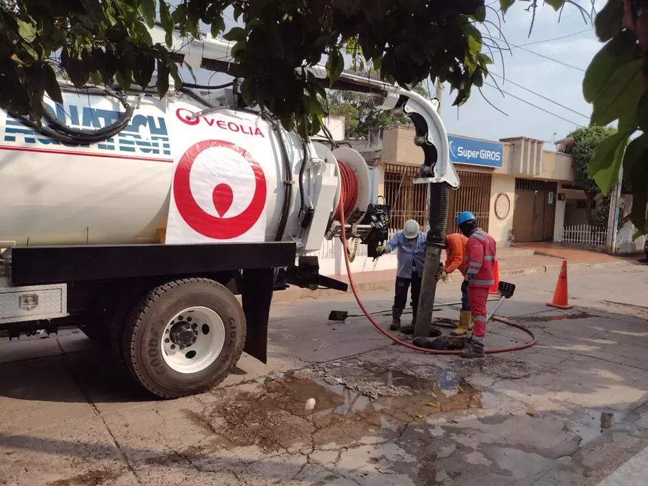 Veolia Aguas de La Guajira genera conciencia sobre la relación que tienen las emergencias por lluvia, las basuras y el uso de los sistemas de alcantarillado